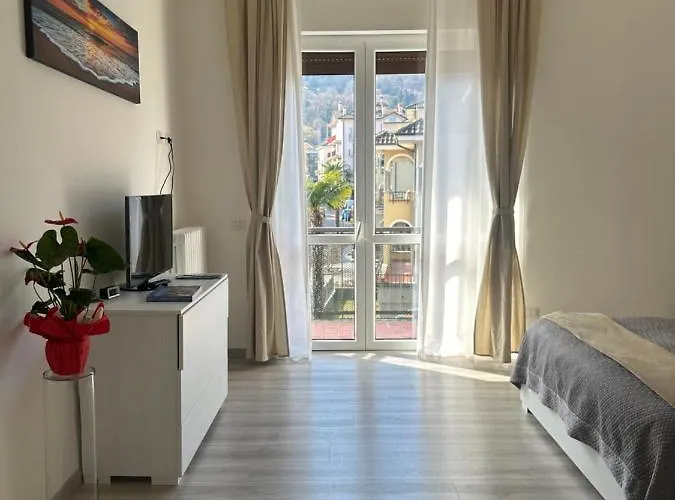 Fior&iris Apartman Stresa